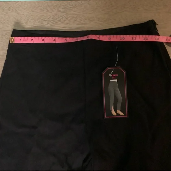 No Boundaries Millennium Skinny Pants Size Small (3 - 5) NWT - Picture 11 of 14